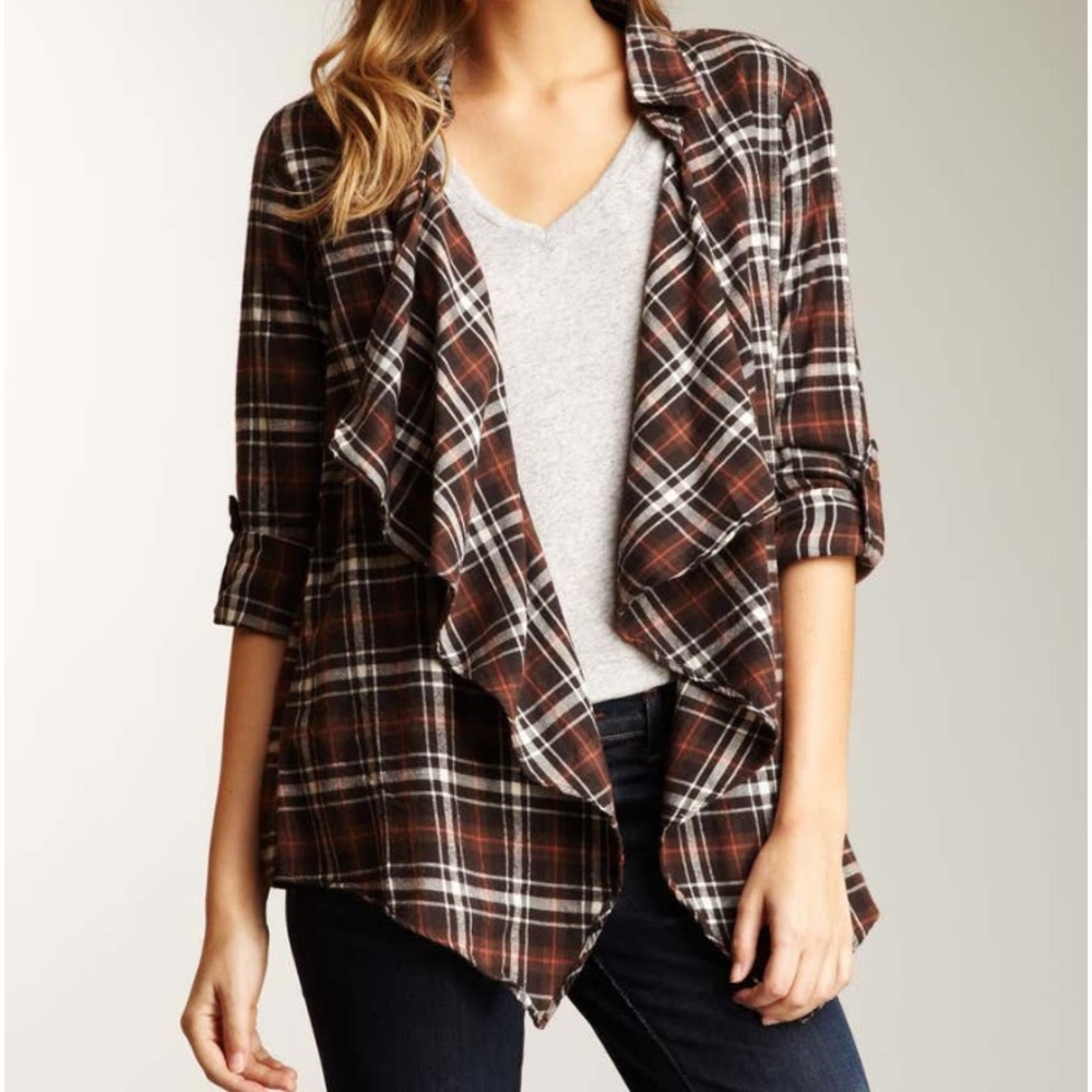 Willow & clay plaid open front top